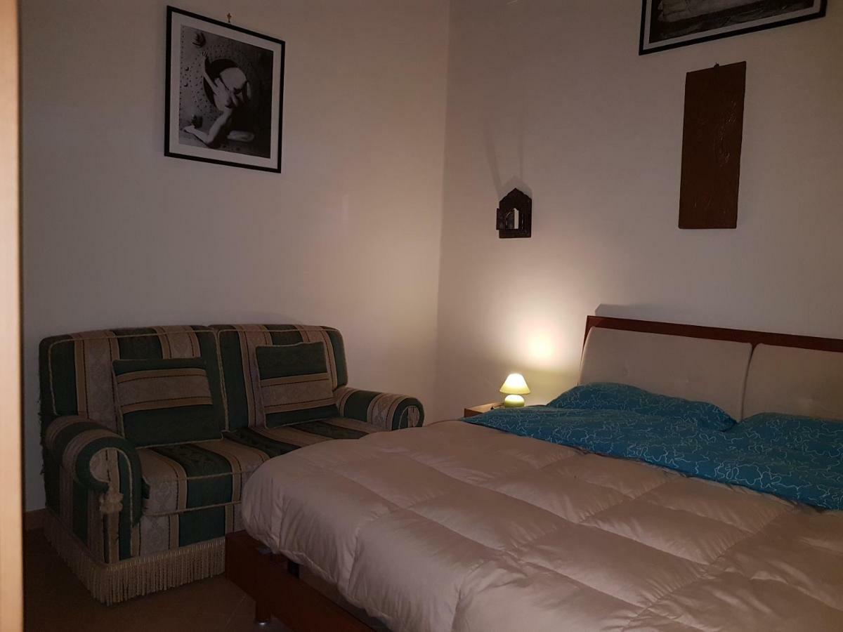 Ai Baretti B&B Napoli Bagian luar foto