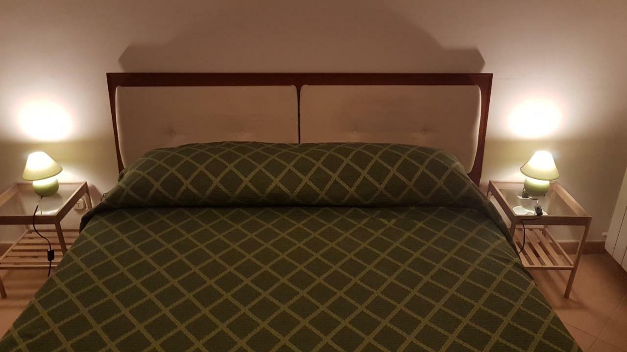 Ai Baretti B&B Napoli Bagian luar foto